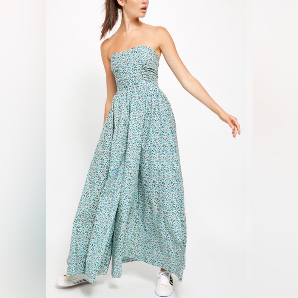 Free People Teal Floral Strapless Jumpsuit with Smocked Bodice. NWT. Size L.